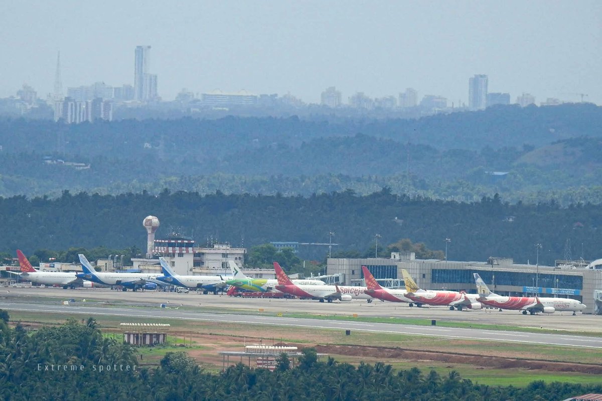 GreatKerala1's tweet image. Kozhikode Airport and parts of Kozhikode City
(Taken during lockdown)
©️ Extreme Spotter