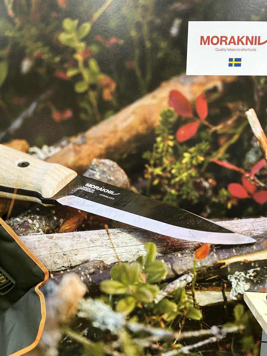 mk_alidea's tweet photo. 錦糸町で開催中の「OUTDOOR  THINGS」に見学に行きました

アウトドア用品のアイデア探しと、業界でご活躍中の方々に、開発中の製品をご覧頂き、ご意見を伺いました

ポップファイヤーの（株）グランドフリート様、UPIのスタッフの皆様、貴重なご意見並びに楽しいお話し、ありがとうございます https://t.co/FmXzig3Nra