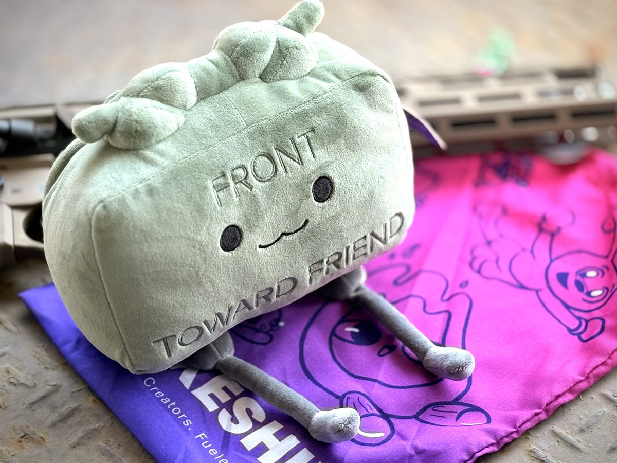 akitake_a's tweet image. 気になってたやつ!
マイトリーさん(@akibamaitri )で買っちゃった☺️かわゆ!Clay the Claymore !袋もかわいい!
今度装備に追加しよー😌