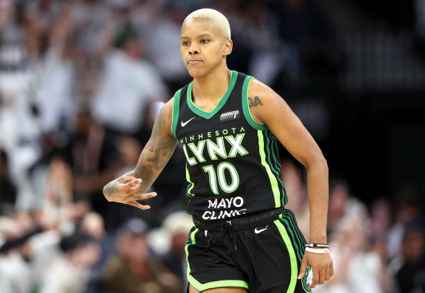 DailyNBAStats's tweet image. 2025 WNBA Assist Leaders (As of July 23rd):
Alyssa Thomas (PHX) - 171 ast
Courtney Williams (MIN) - 151 ast
Skylar Diggins (SEA) - 134 ast
Kelsey Plum (LAS) - 128 ast
Natasha Cloud (NYL) - 123 ast
Sabrina Ionescu (NYL) - 119 ast
Veronica Burton (GSV) - 118 ast