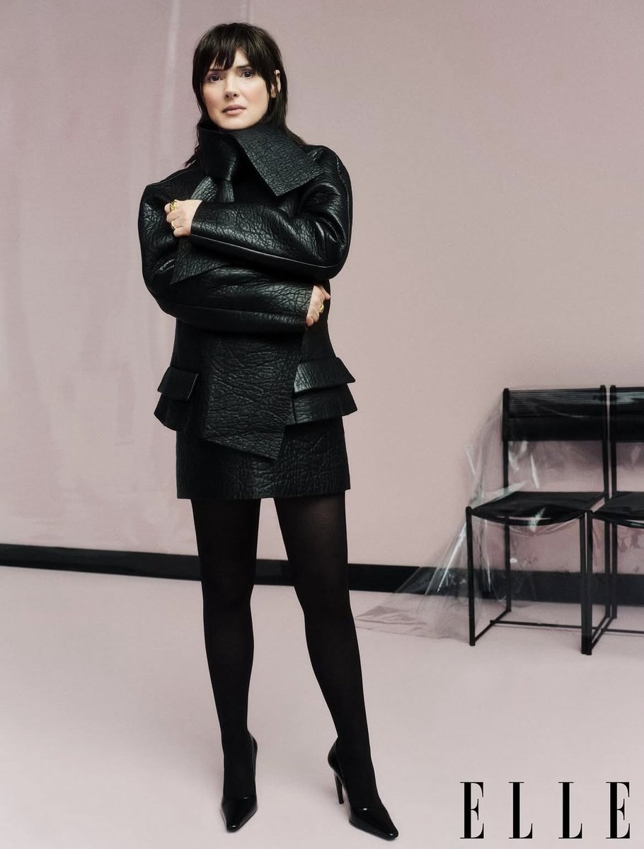 BESTOFWlNONA's tweet image. Winona Ryder for Elle magazine, September 2025 issue.
