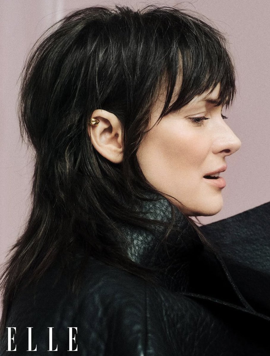 BESTOFWlNONA's tweet image. Winona Ryder for Elle magazine, September 2025 issue.