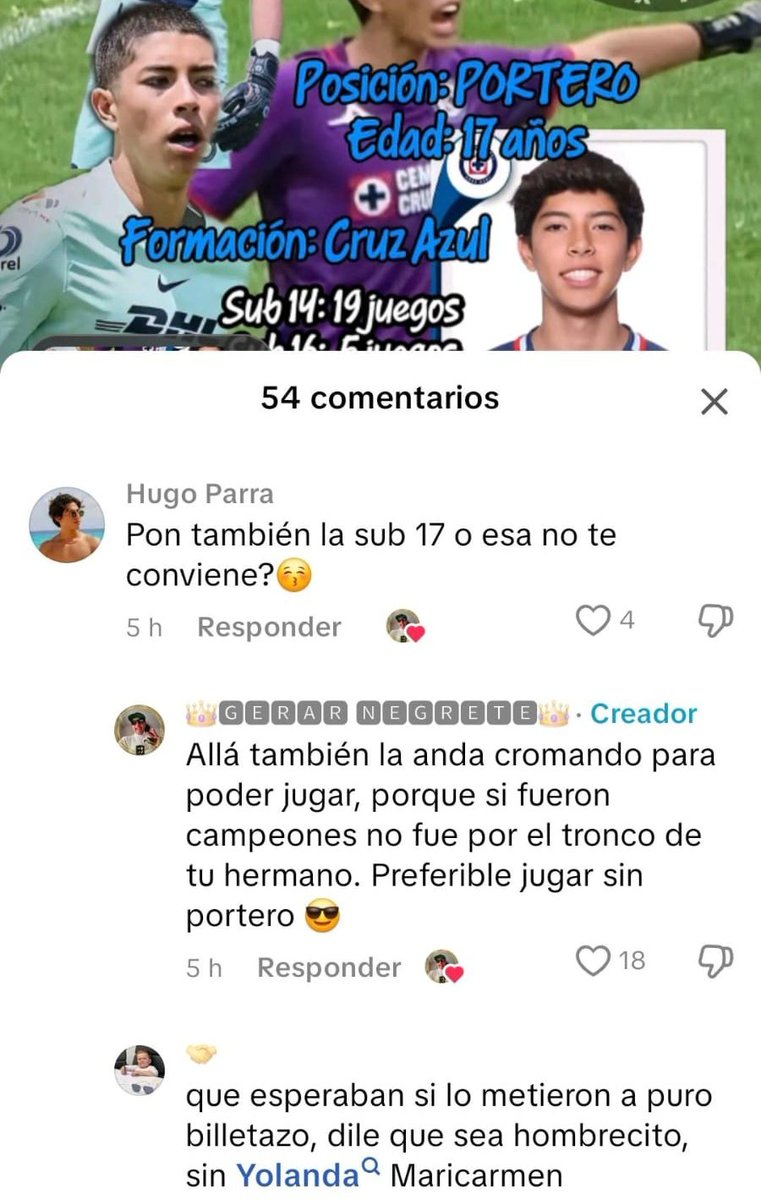 Pambol_Azteca's tweet image. La familia de Rodrigo Parra, arquero de los Pumas, muy muy ubicada y con ánimos de dejar mejor parado al muchacho con la afición.