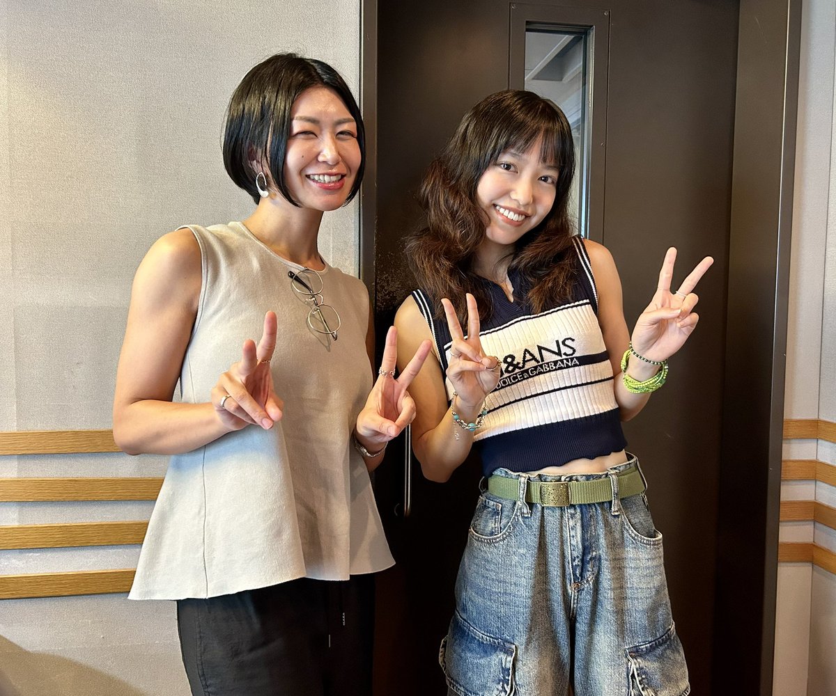 GOOD & NEW KYOTO (@goodandnewalpha) on Twitter photo #望月ヒナタ さんにスタジオ生出演していただきました🎙️
💿昨日デビュー EP「#365のハイライト」リリース✨
今後の活動予定など詳しくは→hinatamochizuki.fanpla.jp
もしくは望月ヒナタさんのSNS⬇️(<a href="/hinata_m1213/">望月ヒナタ Hinata Mochizuki</a> )などをチェックしてください!
#グッドニュー #望月ヒナタ さんにスタジオ生出演していただきました🎙️
💿昨日デビュー EP「#365のハイライト」リリース✨
今後の活動予定など詳しくは→hinatamochizuki.fanpla.jp
もしくは望月ヒナタさんのSNS⬇️(<a href="/hinata_m1213/">望月ヒナタ Hinata Mochizuki</a> )などをチェックしてください!
#グッドニュー