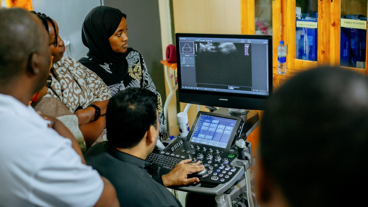 sataorg's tweet photo. Precision meets safety.
Our recent masterclass dived deep into ultrasound-guided regional anaesthesia — from upper limb, lower limbs blocks to truncal techniques.
Anatomy, sonoanatomy, and hands-on practice 💪🏽
#RegionalAnaesthesia  #AnaesthesiaMasterclass #SATA https://t.co/9RUSqhroit