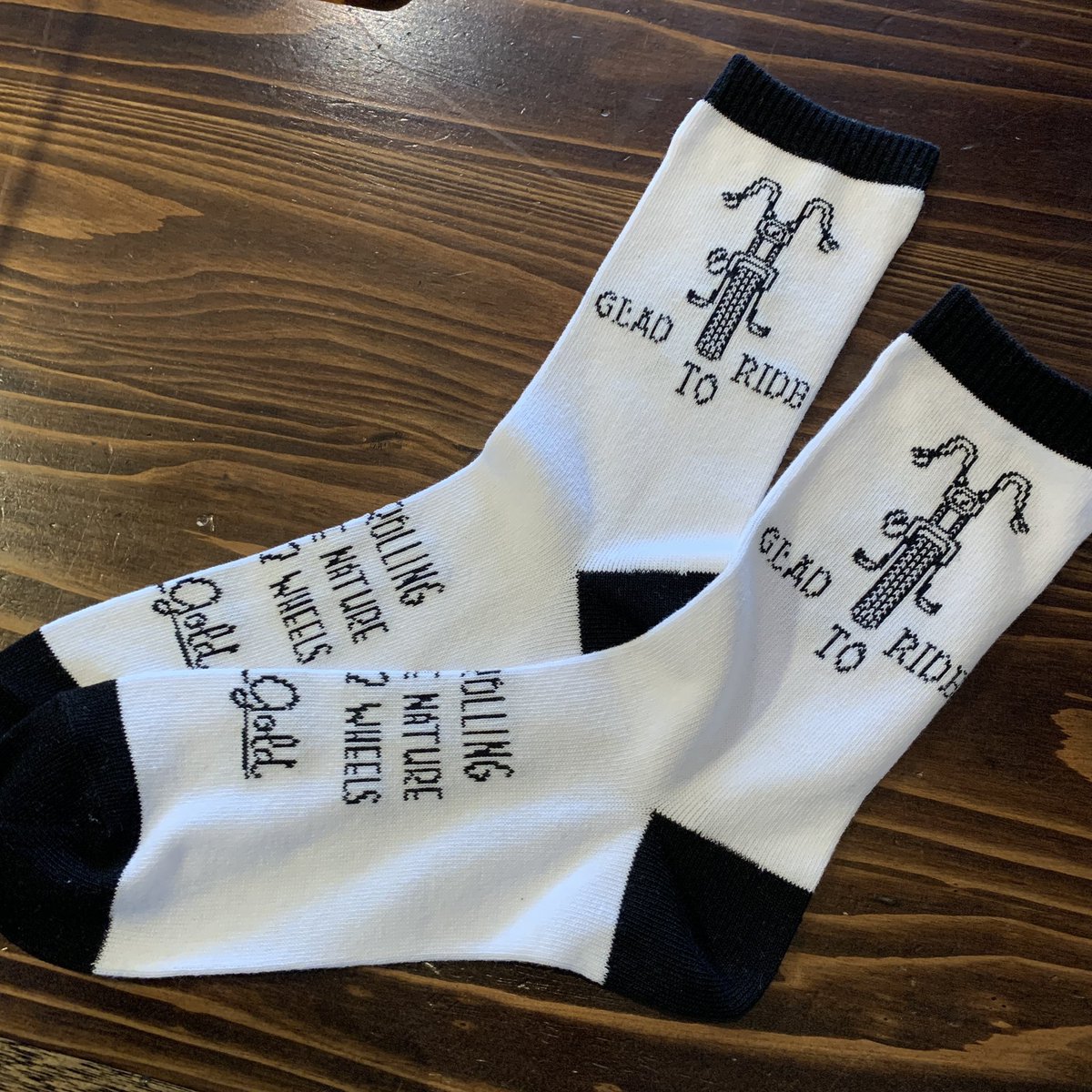 【UPSWING ライディングスニーカー】の発売記念として、直営店A★GARAGE限定でノベルティイベントを開催決定👟✨
⁡
ショップにて、ライディングスニーカーをご購入のお客様に、オリジナル ソックスをノベルティとしてプレゼント!
⁡
【期間】 7.26(土) - 8.3(日)

皆様のご来店お待ちしております✨