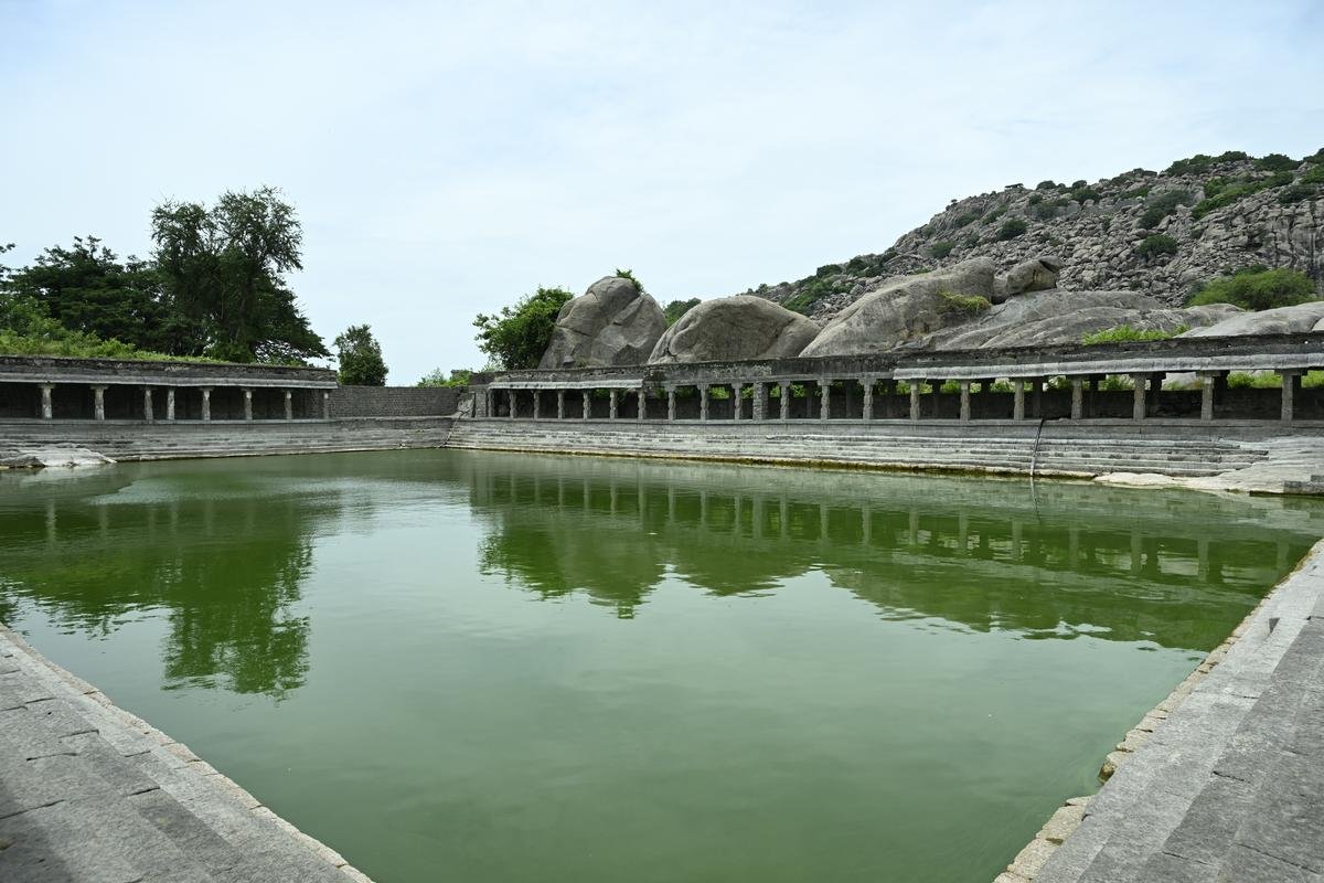 TH Culture (@thehindumag) on Twitter photo A guide to Gingee fort, now a <a href="/UNESCO/">UNESCO 🏛️ #Education #Sciences #Culture 🇺🇳</a> World Heritage Site
<a href="/ganesh_sanjana/">Sanjana Ganesh</a> ✍️ A guide to Gingee fort, now a <a href="/UNESCO/">UNESCO 🏛️ #Education #Sciences #Culture 🇺🇳</a> World Heritage Site
<a href="/ganesh_sanjana/">Sanjana Ganesh</a> ✍️
