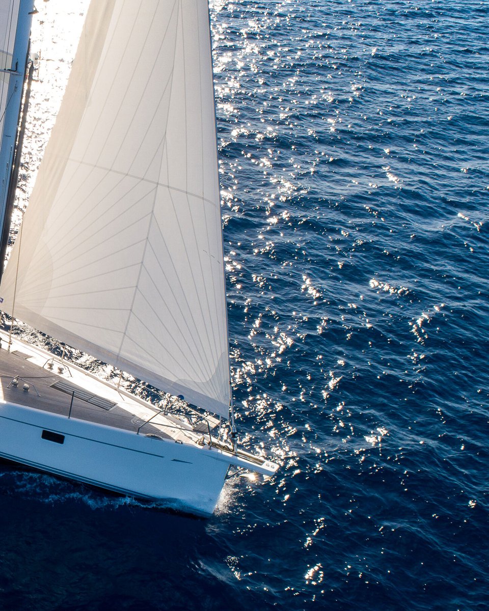 Making light work of ocean crossings.

Equipped with the latest, most reliable sailing equipment, the Oyster 595 is a pleasure to sail even in a head sea. 

Discover her today: bit.ly/44xiNI7

#OysterYachts #SailingYachts #LuxuryYachts