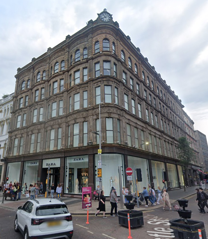 TonEngels's tweet photo. @mongsley ⬆️Inside ⬇️Outside! #DonegallPlace #CastleStreet #Belfast About 122 years later! https://t.co/XnvIf5VMiR