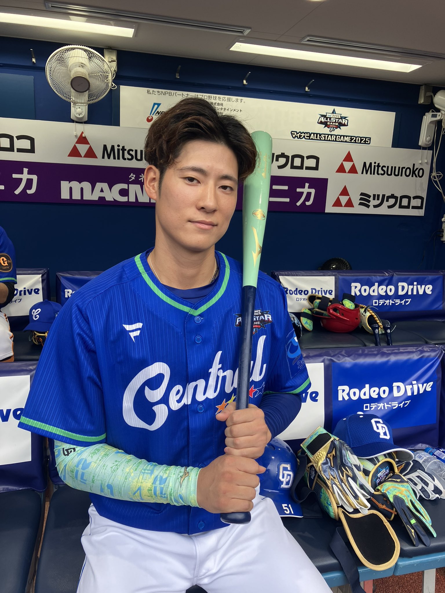 オールスターゲーム2025 中日ドラゴンズ　上林誠知選手直筆サインボール　試合球 オールスターゲーム2025 中日ドラゴンズ 上林誠知選手直筆サイン