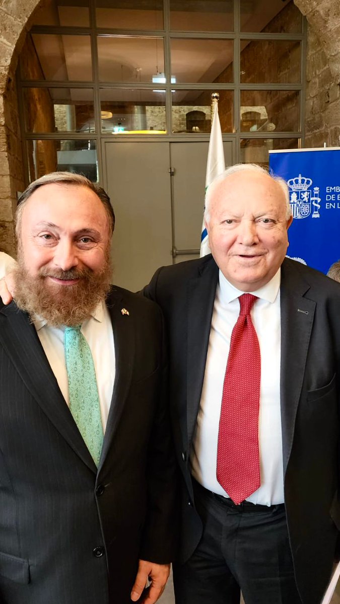 Francisco Romero Bock (@romerobock) on Twitter photo Un gusto coincidir con el Dr. Miguel Ángel Moratinos, Alto Representante de Naciones Unidas para la Alianza de Civilizaciones; un profundo conocedor de México 🇲🇽 🇪🇸
<a href="/MiguelMoratinos/">Miguel Ángel Moratinos</a> Un gusto coincidir con el Dr. Miguel Ángel Moratinos, Alto Representante de Naciones Unidas para la Alianza de Civilizaciones; un profundo conocedor de México 🇲🇽 🇪🇸
<a href="/MiguelMoratinos/">Miguel Ángel Moratinos</a>