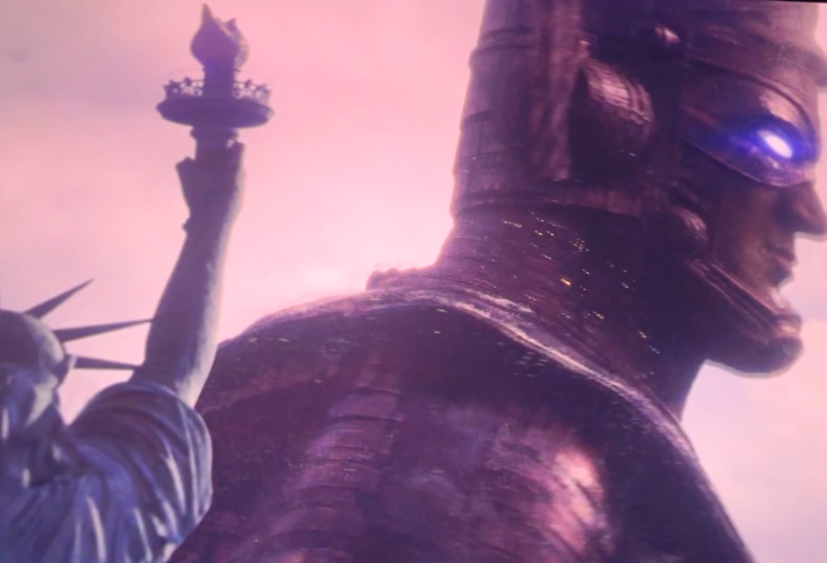 BigFlowerTime's tweet image. Galactus was frightening. Even when he wasn't on screen you could feel his presence in the anguish of the Fantastic Four, making every person on planet earth lose hope.
Design: 10/10