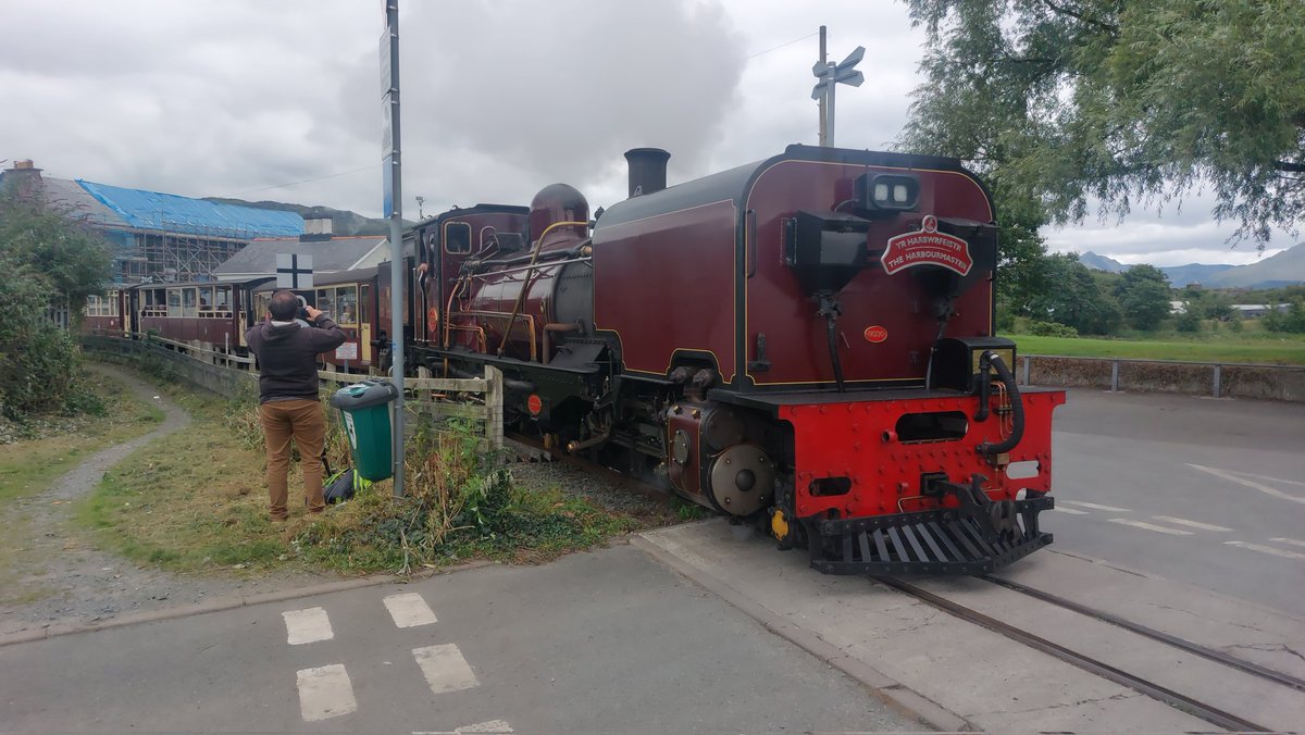 rhino_on_rails's tweet image. Evening spent at Porthmadog
