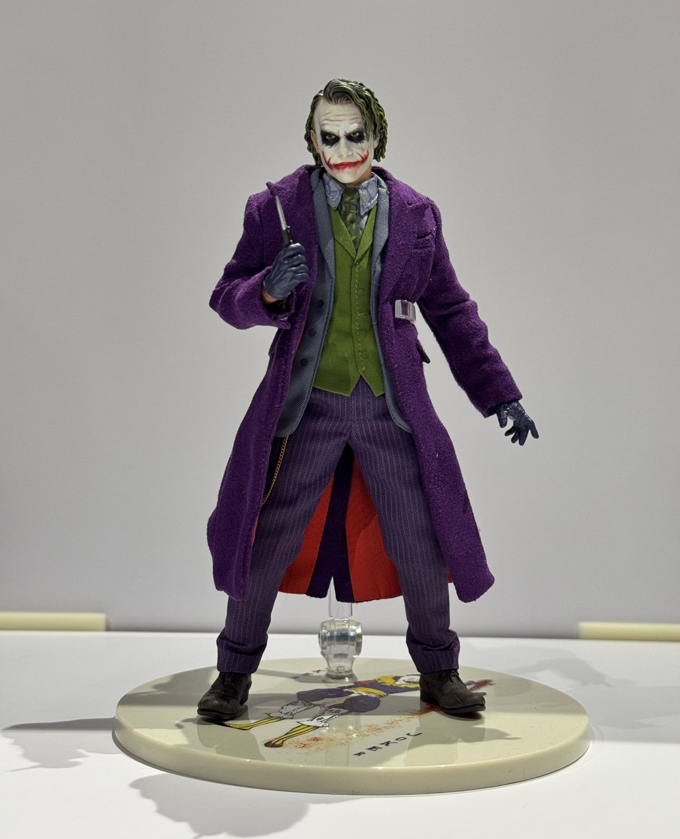 One:12 Collective The Dark Knight: #Joker on display at booth #3145 at #SDCC🃏