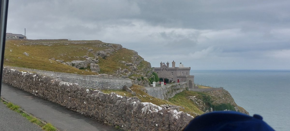 rhino_on_rails's tweet image. Tour Around the Great Orme