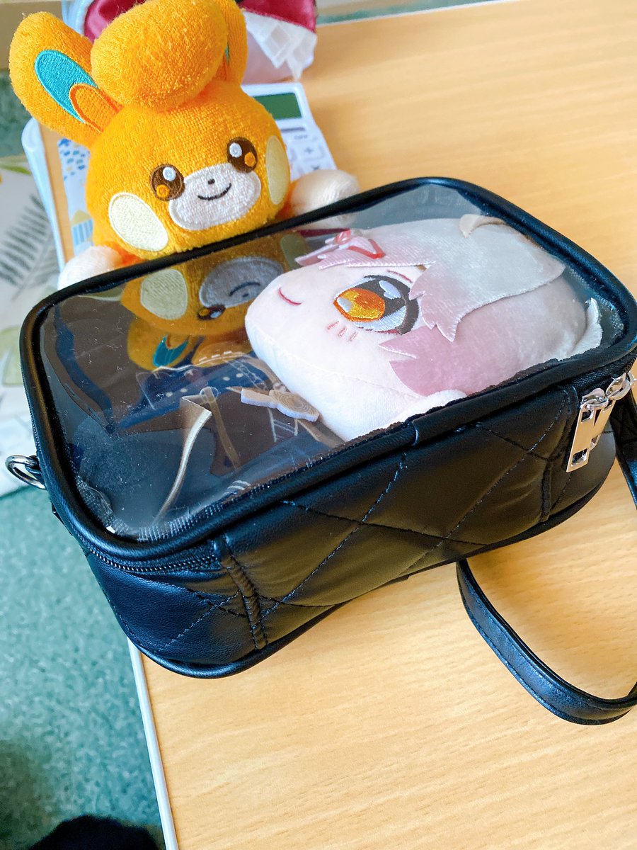 Yoru097112's tweet image. ガン見するのやめな？🥹🥹