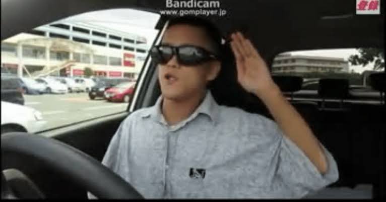 ｵｨｨｨｨｨｨｯｽ、どうもー、蜘蛛でーす