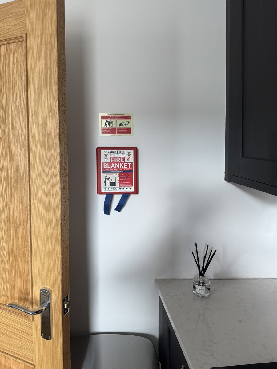 Supply &amp; Installation of various #FireExtinguishers and #Photoluminescent #Signs at a new #HMO #HolidayLet in #York.

sales@advancefireyork.co.uk
01904 634036 (24/7 #CallOut)

#FireSafety #FireProtection #FamilyRun #BS5306 #FireExtinguisher #FireBlanket #York #Yorkshire #UK 🇬🇧