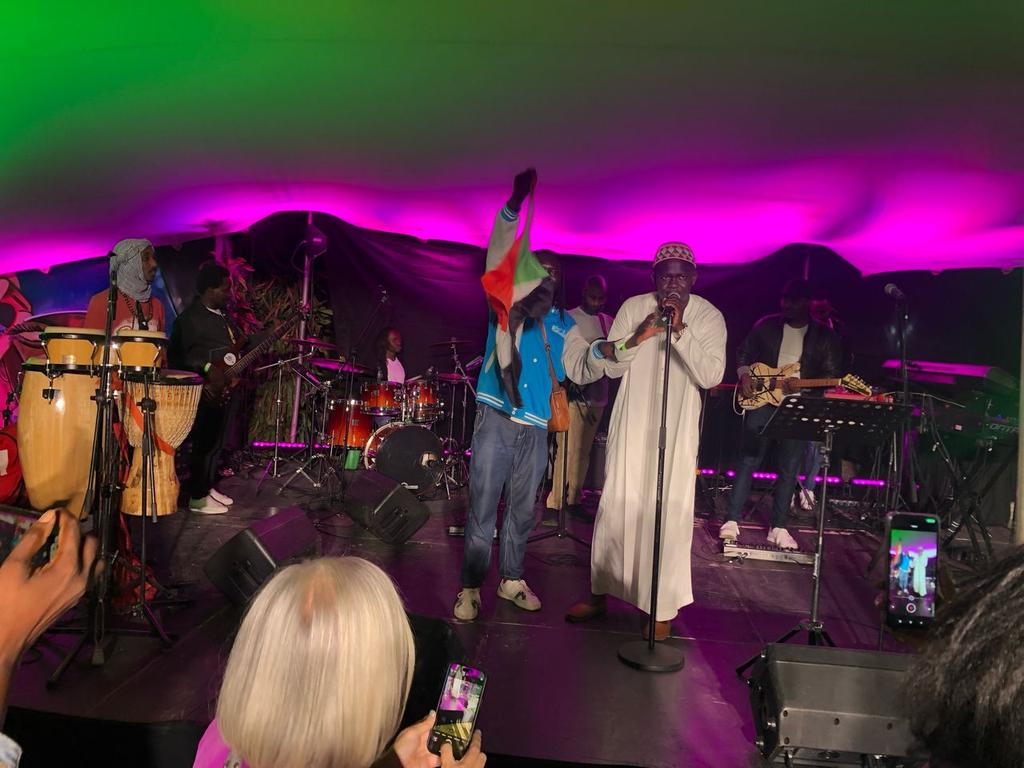 Barnabas Samuel (@barnabasafrica) on Twitter photo Yesterday at the UK/Kenya Season 2025 <a href="/ke_British/">British Council Kenya</a> <a href="/BritishCouncil/">British Council</a>'s Culture Grows Symposium 2025 evening reception π°πͺπ¬π§
WD Abbo & Band delivered an electric performance, a powerful reminder that even in times of war, culture endures. That moment was more than music; it was a Yesterday at the UK/Kenya Season 2025 <a href="/ke_British/">British Council Kenya</a> <a href="/BritishCouncil/">British Council</a>'s Culture Grows Symposium 2025 evening reception π°πͺπ¬π§
WD Abbo & Band delivered an electric performance, a powerful reminder that even in times of war, culture endures. That moment was more than music; it was a