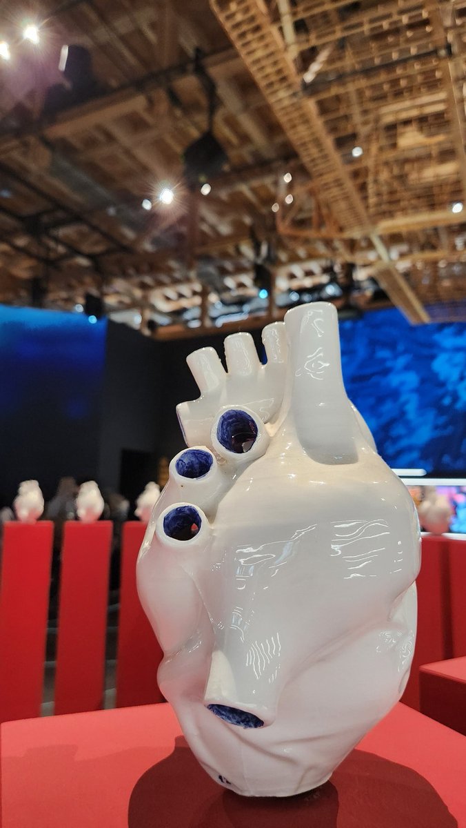 GoodmanHP9999's tweet image. 万博イタリアのパビリオン入るのに3時間かかって草