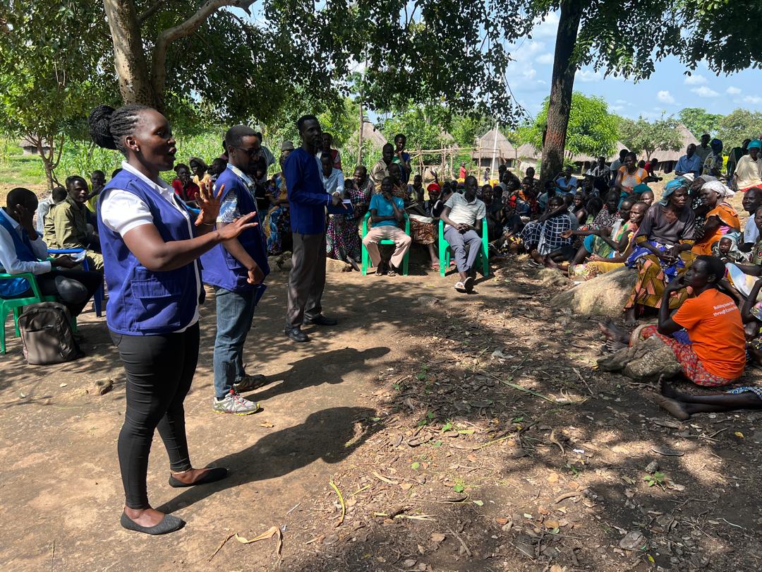 Uganetlaw's tweet image. ⚖️ Justice Begins with Awareness ⚖️
This week, UGANET brought justice closer to the people through two impactful legal outreach sessions:
📍 In Zone 5B, we held a Legal Aid Clinic offering free legal services, from lodging new complaints to following up on cases lost in the…