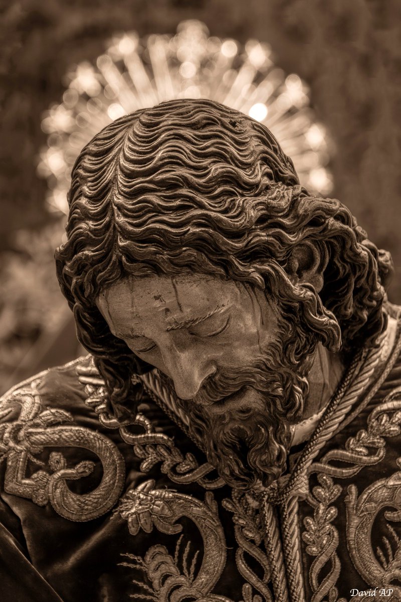 Nazareno de Redención (@redenciondsj) on Twitter photo "Estrella brillante de la mañana".
Del Apocalipsis 22:16:
"Yo soy la raíz y el linaje de David, la estrella brillante de la mañana."
<a href="/Hdad_Pasion/">Archicofradía Sacramental de Pasión</a>
📷 <a href="/davidariaspozo/">David Arias</a> "Estrella brillante de la mañana".
Del Apocalipsis 22:16:
"Yo soy la raíz y el linaje de David, la estrella brillante de la mañana."
<a href="/Hdad_Pasion/">Archicofradía Sacramental de Pasión</a>
📷 <a href="/davidariaspozo/">David Arias</a>
