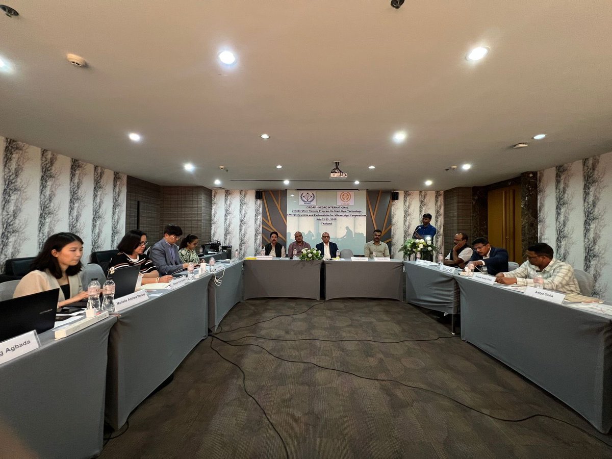 Successful Conclusion! The CIRDAP–NEDAC Int’l Training on Vibrant Agri-Cooperatives wrapped up in Bangkok on 23 July. Experts shared insights on tech, startups &amp; partnerships. Participants presented “Back to Work Plans” &amp; received certificates. #AgriCoop #CIRDAP #NEDAC