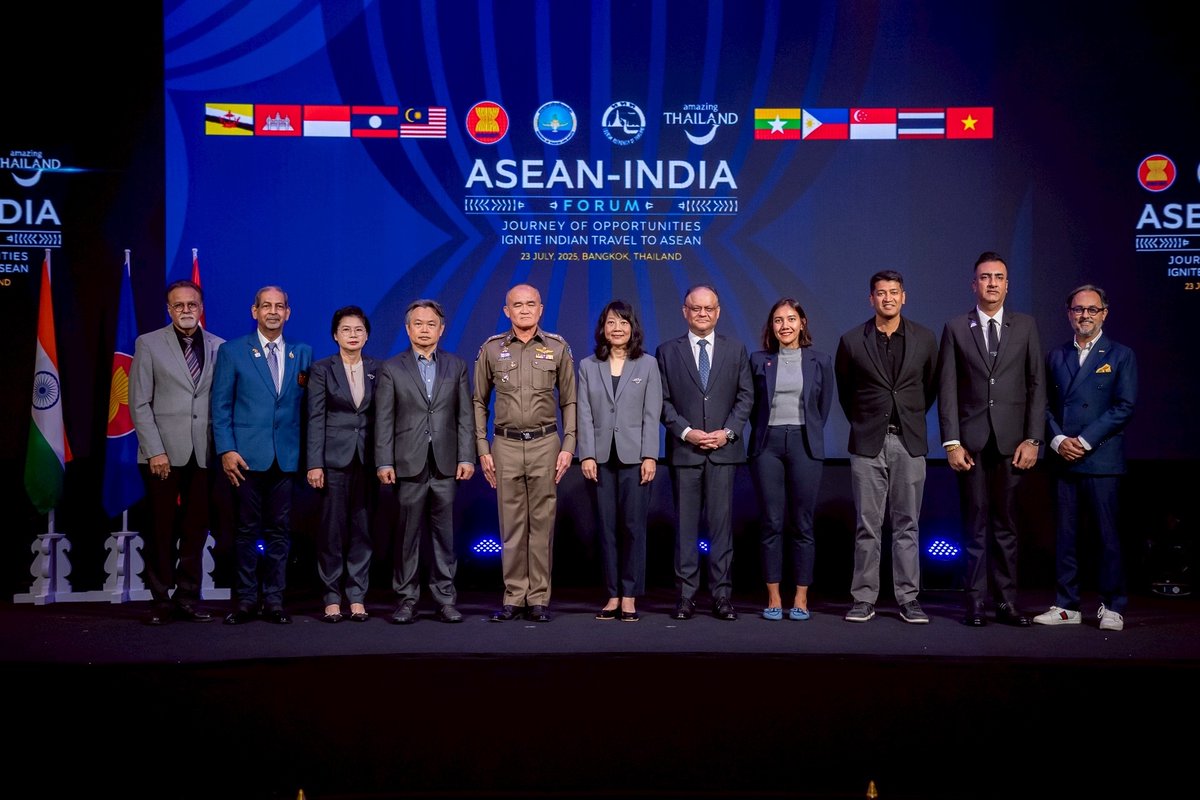 Tatnews_Org's tweet image. 🌏🤝 Thailand leads efforts to grow India–ASEAN travel! Boosted air links & tourism ties = stronger regional exchange. 🇹🇭🇮🇳✨
👉 tatnews.org/2025/07/thaila…
#Thailand #TATNews #ThaiTravelNews #IndiaASEAN #TourismPartnership #AmazingThailand #ExploreAsia