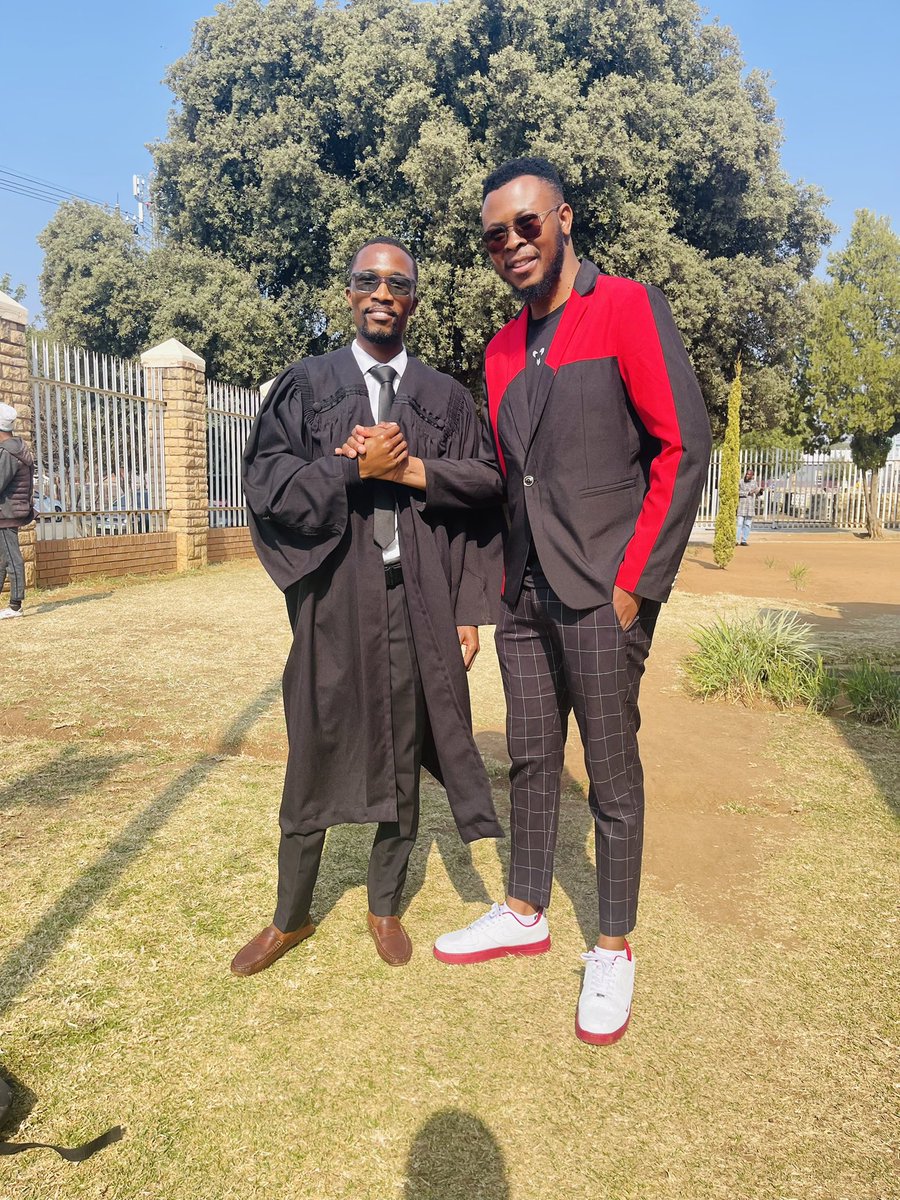 ApstDeza's tweet image. Yesterday was a deeply emotional and proud moment for me as I sat in court and watched one of my sons, a former student and mentee Kamogelo Moshodi stand tall before the court as a defence lawyer.
Seeing him confidently argue his case reminded me why I chose the path of…