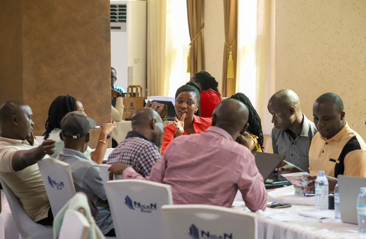 EnabelinUganda's tweet image. 🎙️📰 Empowering the Press for Human Rights!
In partnership with the @EOC_UG, our Business and Human Rights Project is equipping 40 journalists and communication officers with the tools to report boldly and ethically on Business and Human Rights.
When the media understands the…