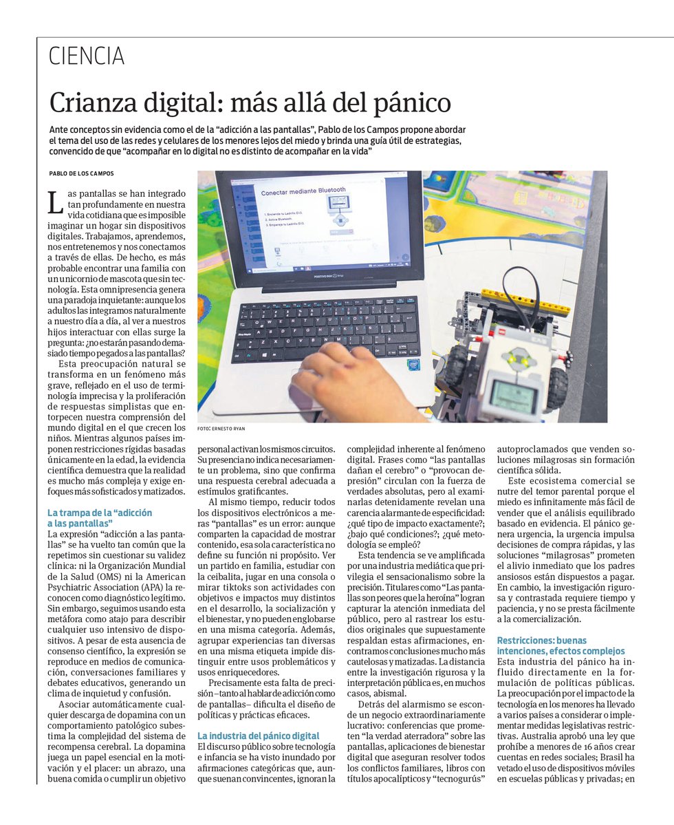 c_magro's tweet image. Esto de @pdelosca sobre pantallas es certero y claro. Alejado del sensacionalismo nos ayuda a pensar mejor y matizadamente un tema complejo que desgraciadamente estamos abordando con términos imprecisos y respuestas simplistas q impiden el diseño de prácticas y políticas eficaces