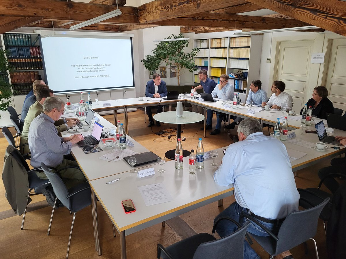 Tim Krieger (@timkriegerfr) on Twitter photo Erster, erfolgreicher Tag des Workshops "Economy + Power", den <a href="/Lars_Feld/">Lars P Feld</a>+ ich am <a href="/EuckenInstitut/">Eucken Institut</a> organisieren. Vorträge von <a href="/sabinedoering/">Sabine Döring</a>, Daniel Zimmer, <a href="/AnselmKuesters/">Anselm Küsters</a> + <a href="/MoritzHennemann/">Moritz Hennemann</a>, jeweils mit intensiver anschließender Diskussion. Heute geht es ebenso spannend weiter! Erster, erfolgreicher Tag des Workshops "Economy + Power", den <a href="/Lars_Feld/">Lars P Feld</a>+ ich am <a href="/EuckenInstitut/">Eucken Institut</a> organisieren. Vorträge von <a href="/sabinedoering/">Sabine Döring</a>, Daniel Zimmer, <a href="/AnselmKuesters/">Anselm Küsters</a> + <a href="/MoritzHennemann/">Moritz Hennemann</a>, jeweils mit intensiver anschließender Diskussion. Heute geht es ebenso spannend weiter!