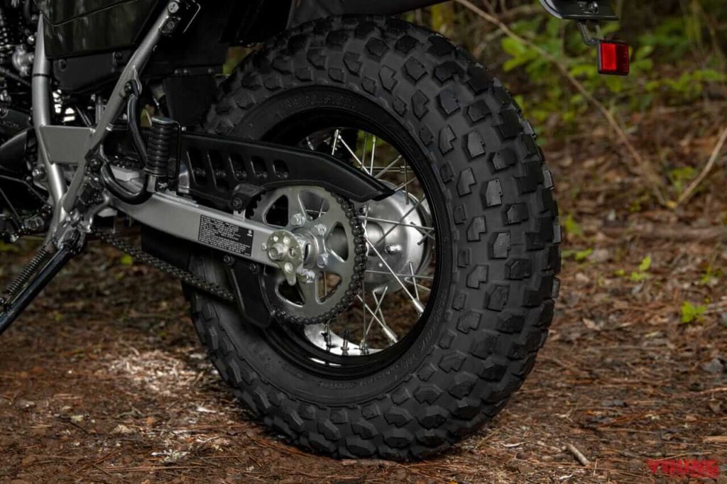 motospo_'s tweet image. ヤマハ「TW200」の2026年モデルが登場! 姿をほとんど変えずに生き残る極太タイヤの空冷オフロード車【北米】
young-machine.com/2025/07/23/664……