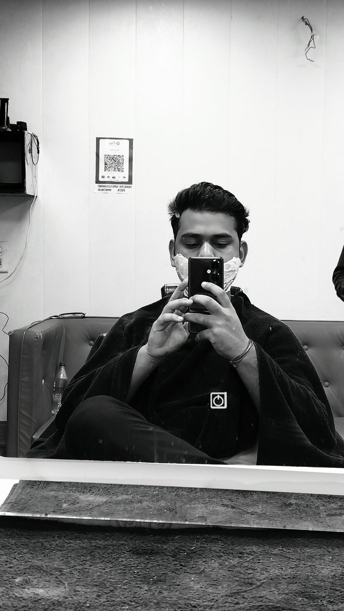 Nikhilgupta1104's tweet image. Pov: she said daadi chubti h tumhari.