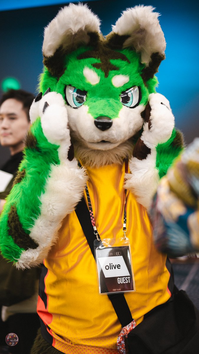 かわいい올리브くん😘🫒