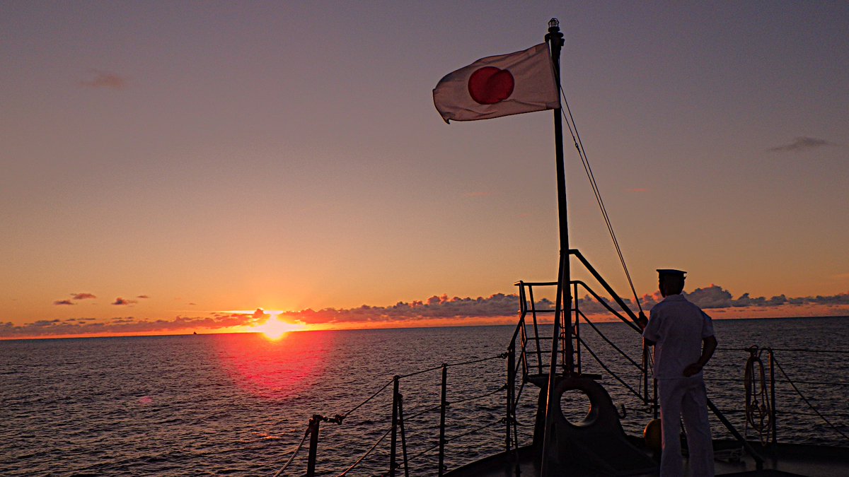 JMSDF_A_MF_HQ's tweet image. 皆様のおかげで #掃海隊群 Xのフォロワー数が20,000人に到達しました。今後も掃海隊群は #水陸両用戦 と #機雷戦 に果敢に挑み、国民の平和な日々を守るため邁進します。変わらぬ応援よろしくお願いします。