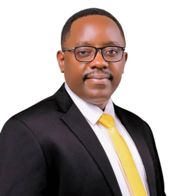 Hon_Banurapeter's tweet image. In Kikuube we prioritize the people ahead of everything. That&apos;s why service delivery is at our front. 
We are determined and together we shall achieve our dreams.
