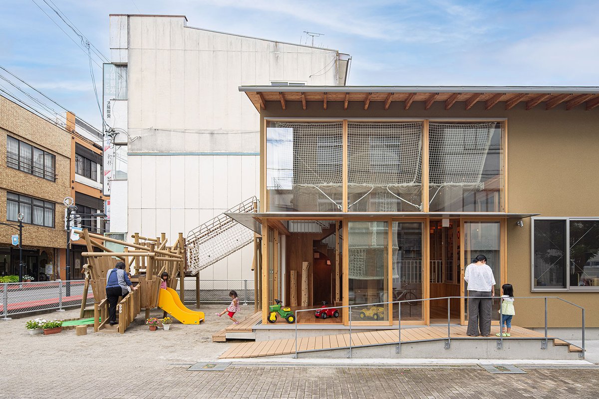 archiphoto's tweet image. 【建築求人情報】

金沢を拠点とし、地域での建築とまちづくりに加えて能登半島地震からの復興にも取組む「株式会社kyma」が、設計スタッフ（経験者・既卒・2026年新卒）を募集中

求人タグ：既卒・第二新卒可 / 新卒採用（2026年卒） / 実務経験者優遇

詳細はリプライ欄の🔗から #ad