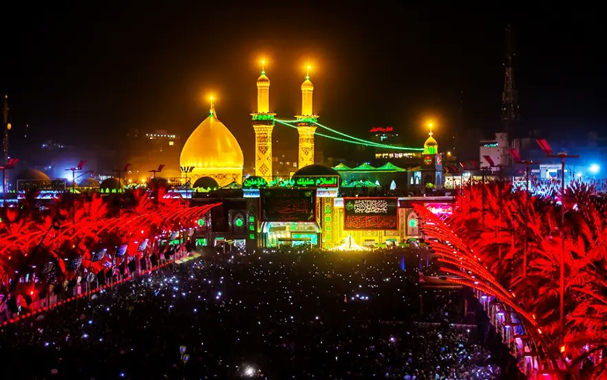 mahbanoo_12's tweet image. دلم چنان هوای تو را دارد
که گاه از پنجرههای قطارِ نجف - کربلا
فریاد میزنم: آقا جان! رسیدیم...
در حالی که هزاران کیلومتر دورترم
#حب_الحسین_یجمعنا
#در_مسیر_حسینیم