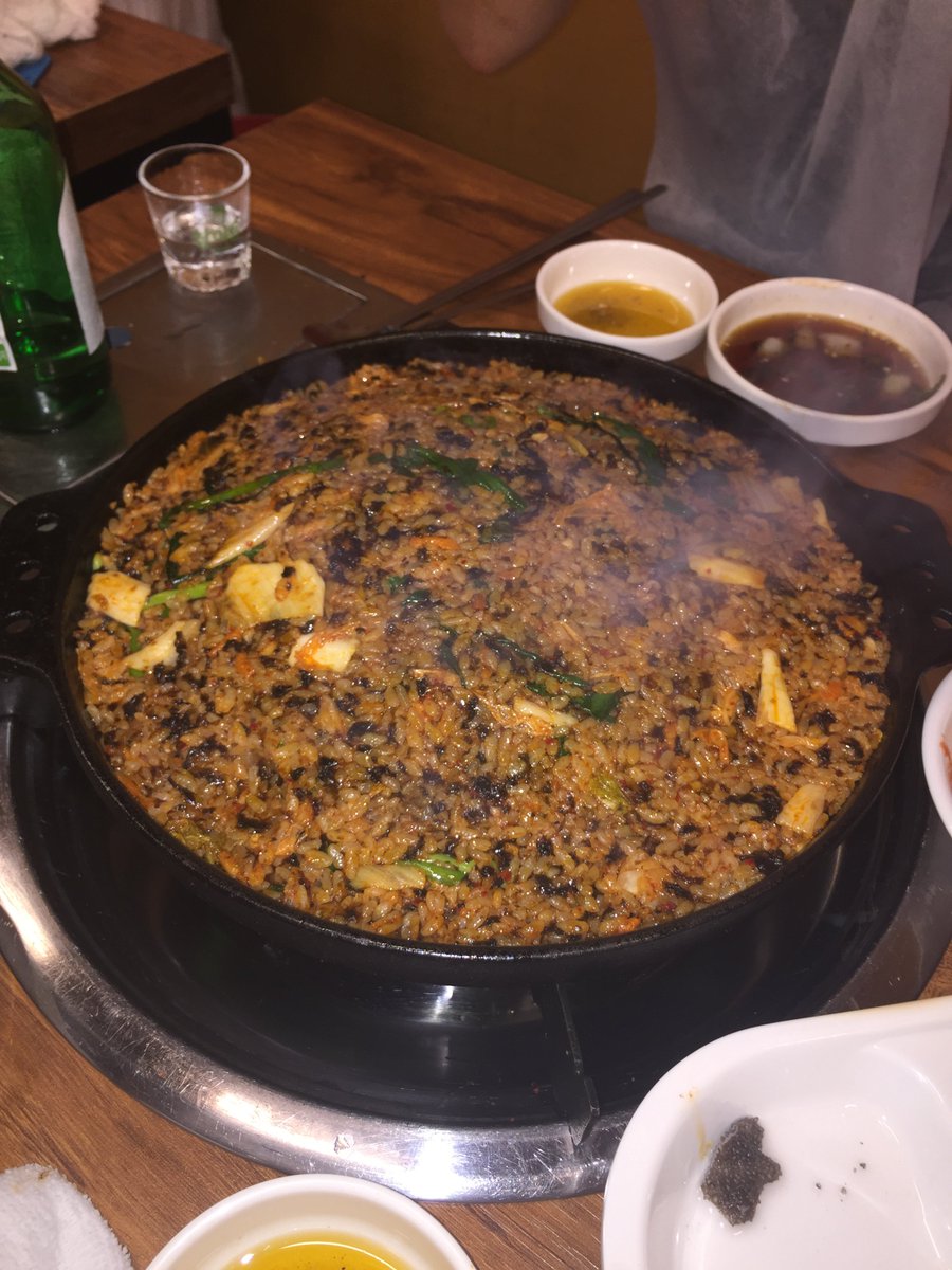 별미곱창은 갈때마다 머리에서 불꽃놀이 ㅈㄴ함
유명한건 이유가 있다 진짜