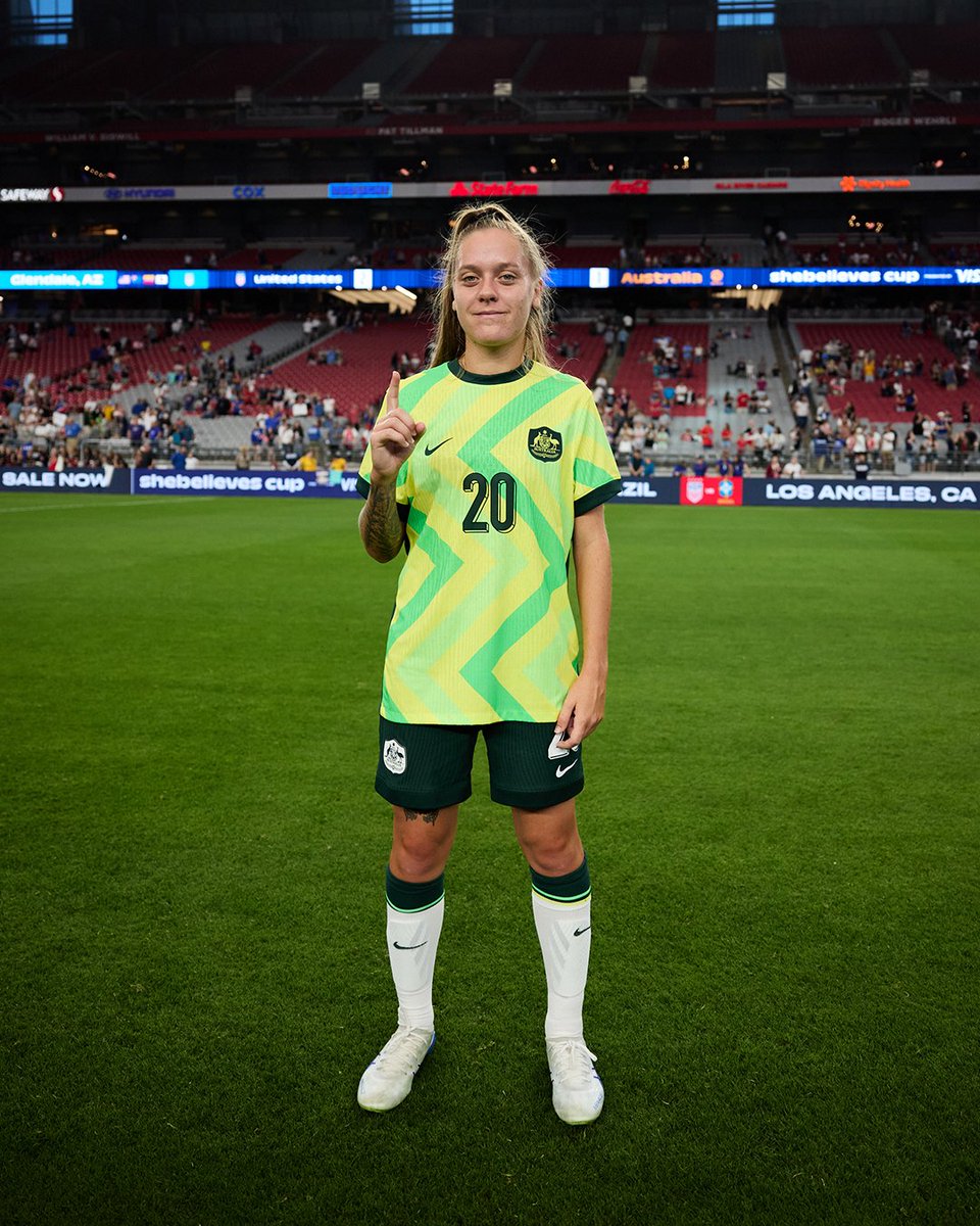 TheMatildas's tweet image. It’s a twin thing 👯♀️
Celebrating their birthday, Sharn and Laini, the first-ever twins to represent the #Matildas.