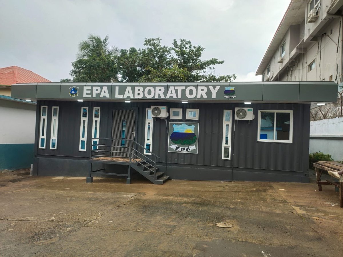 rafaelmgrossi's tweet image. Less than a month after my visit to 🇱🇷 Liberia, good to see the inauguration of the @EpaLiberia’s new national headquarters and lab in Monrovia for environmental protection.
@IAEAorg is proud to be a partner & looks forward to continuing to contribute to the country’s successes.