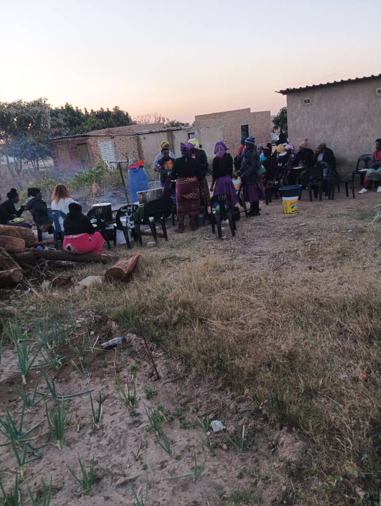 Obert (@omasaraure) on Twitter photo Red Salute to the Cdes from <a href="/zimsolidarity01/">Zimbabwe Solidarity Movement</a> and <a href="/ARTUZ_teachers/">Amalgamated Rural Teachers Union of Zimbabwe,ARTUZ</a> for taking time to visit the Chitungwiza grieving families. We the people should do more for each other. The Zimbabwean State neither protects nor provides. The State as led by Emerson is a hostile parasite. Red Salute to the Cdes from <a href="/zimsolidarity01/">Zimbabwe Solidarity Movement</a> and <a href="/ARTUZ_teachers/">Amalgamated Rural Teachers Union of Zimbabwe,ARTUZ</a> for taking time to visit the Chitungwiza grieving families. We the people should do more for each other. The Zimbabwean State neither protects nor provides. The State as led by Emerson is a hostile parasite.