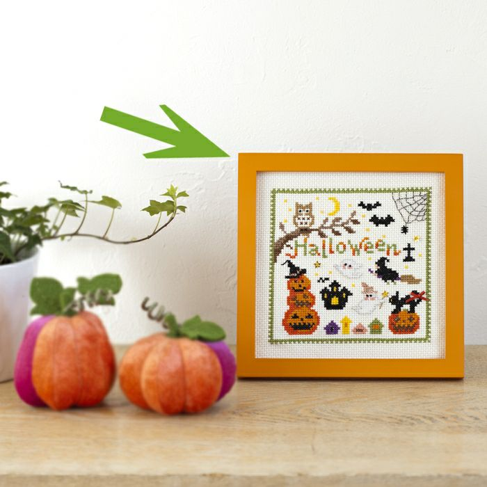 ホビーラホビーレクロスステッチ　ハロウィンの訪れ クロスステッチフレーム＜ハロウィンの訪れ＞ | リバティ 生地、編み物