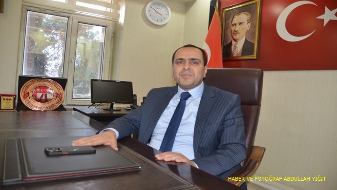 abdullahyigit19's tweet image. BİRECİK BELEDİYE BAŞKANI MEHMET BEGİT `TEN 24 TEMMUZ GAZETECİLER VE BASIN BAYRAMI MESAJI @RTErdogan @Akparti @efkanala @mustafademir @mehmetbegit @Birecikbel
turknewsgazetesi.com/birecik-beledi…
birecikte.com/birecik-beledi…
1453kralmedya.com/birecik-beledi…
gazeteazerbaycan.com/birecik-beledi…