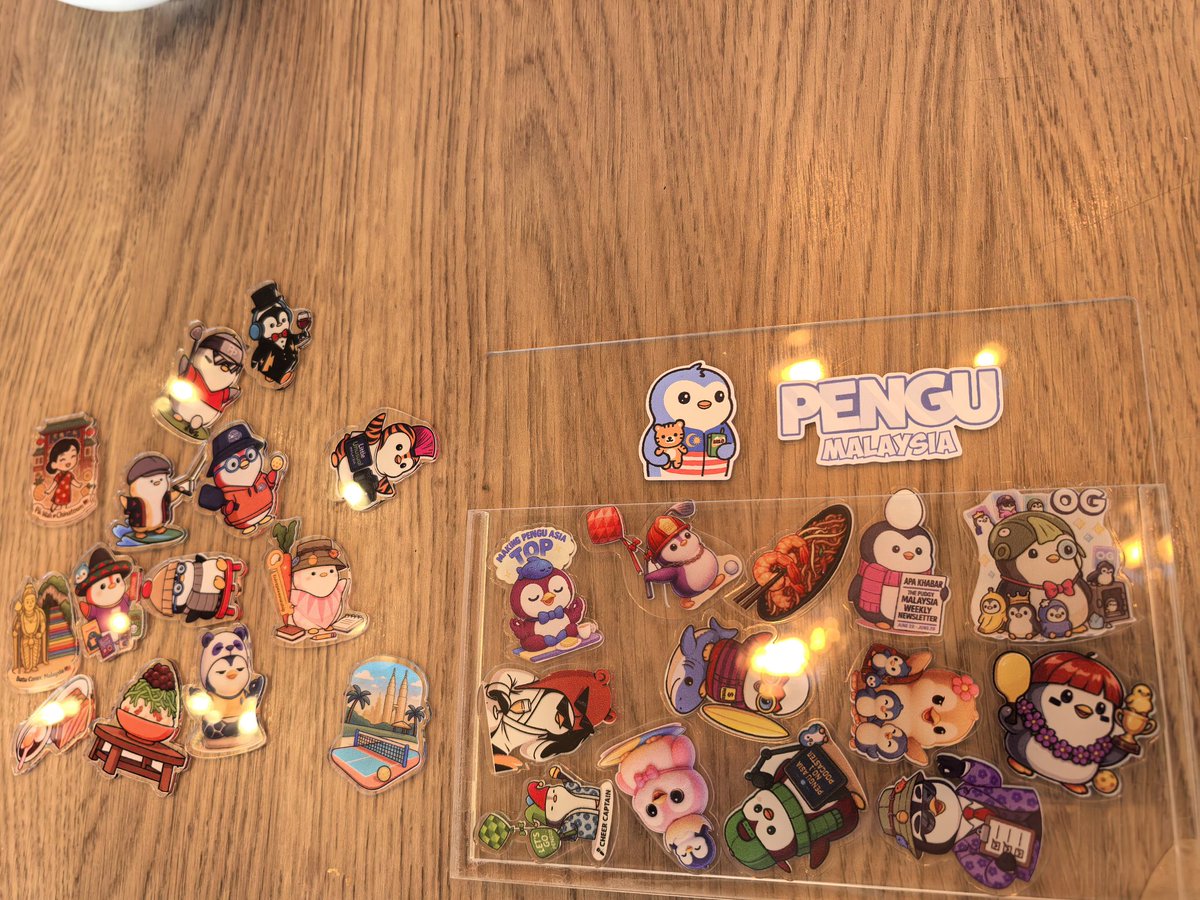 Dmeister00's tweet image. The most touching gift I have ever received in the whole of my Web 3 career! I honestly throw away 90% of the merch I pick up from conferences/events, but this is really touching.
@pudgymalaysia always throws the best events and makes everyone feel at home!