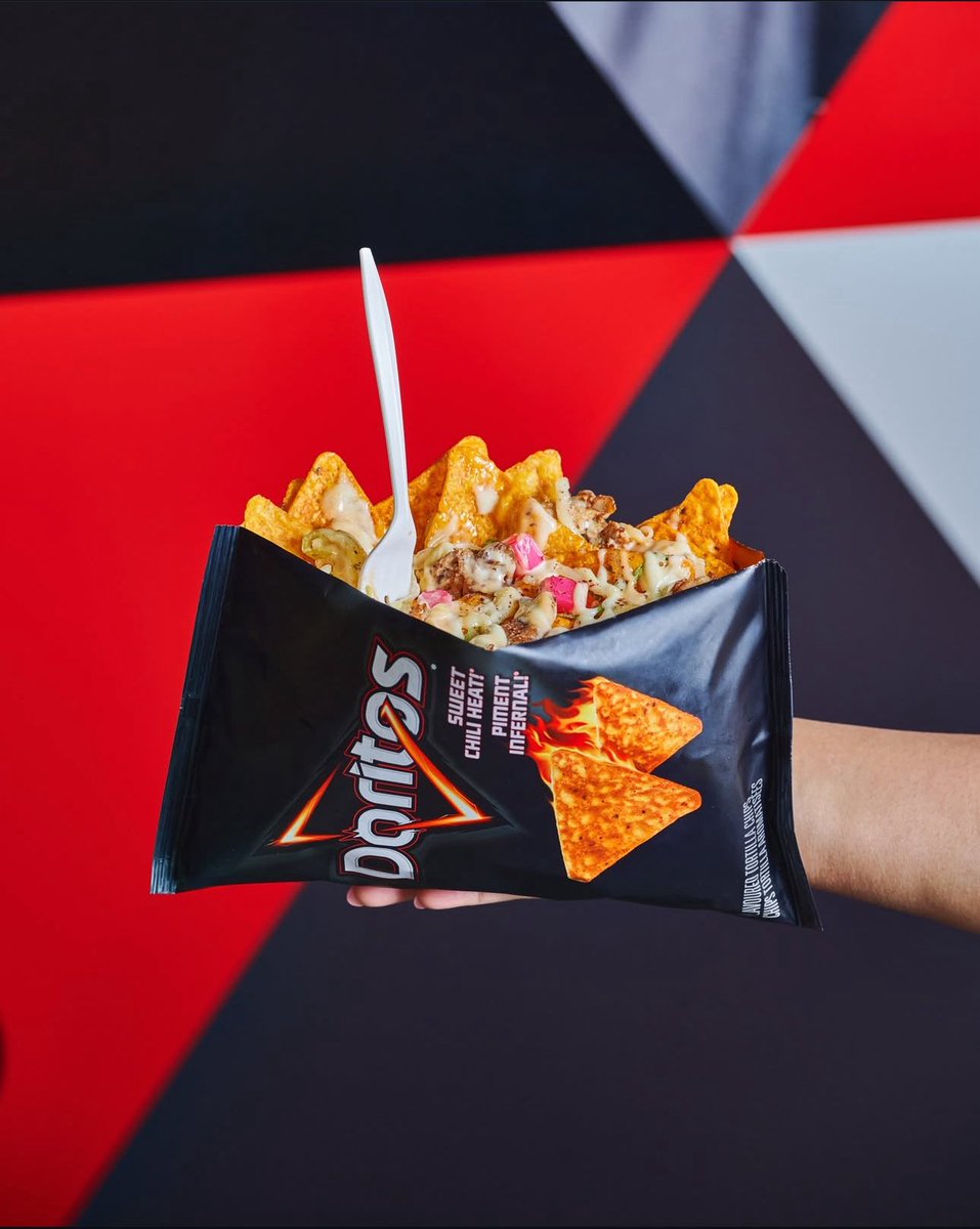 Your favourite shawarma meets the favourite snack!
#thewalkingshawarma <a href="/cornwall/">Cornwall</a>