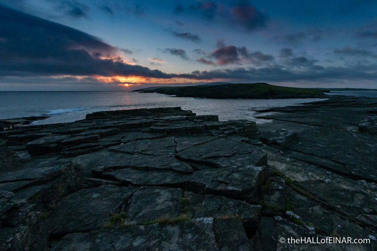 theHALLofEINAR's tweet image. Photograph taken last night at the Knowe o' Skea, one of my favourite places on Westray.
It's sad that autocorrect changes Knowe o' Skea to Know of Ikea.
