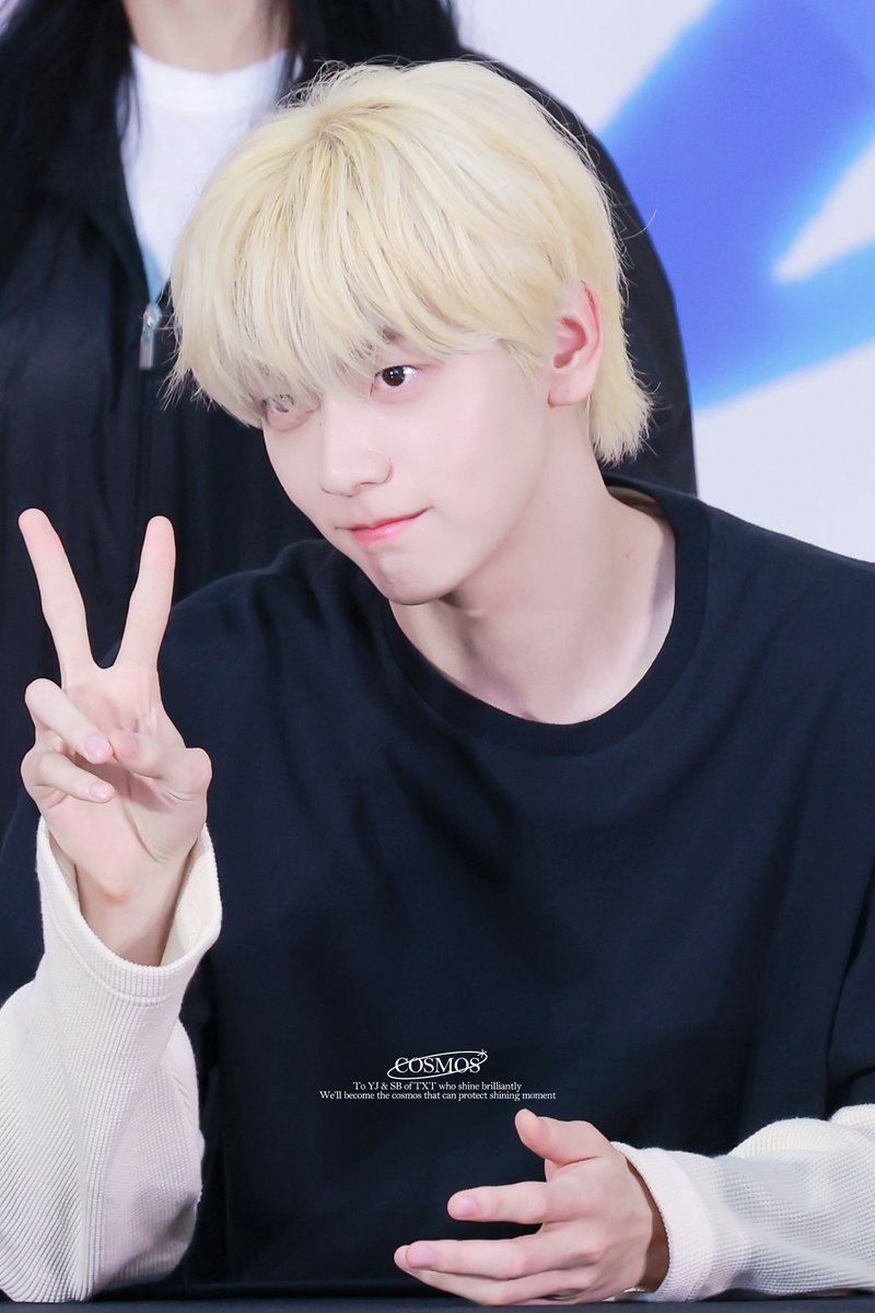 cosmos_913's tweet image. [HQ] 250723 ✌🏻

#SOOBIN #수빈 #スビン 
#투모로우바이투게더 #TXT