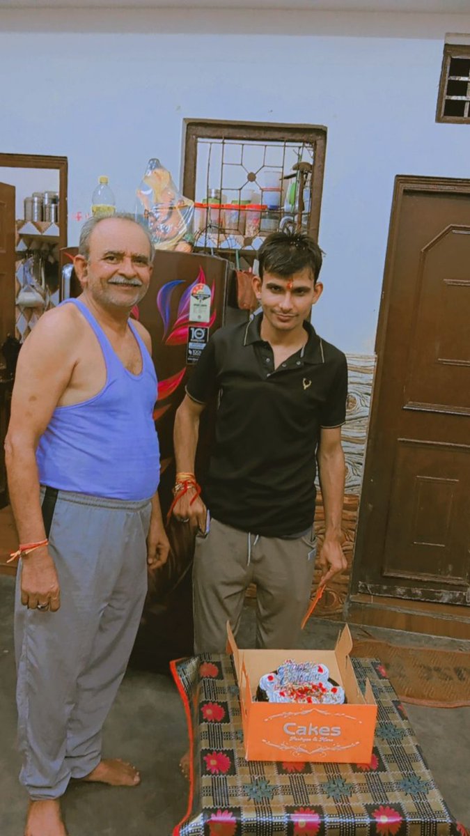 Akash Chauhan (@_akash_chauhan) on Twitter photo #рдЬрдиреНрдорджрд┐рдиЁЯТРЁЯОВ
рдЖрджрд░рдгреАрдп #_рдкрд┐рддрд╛_рдЬреА рдХреЛ рдЬрдиреНрдорджрд┐рди рдХреА рдЕрдирдВрдд рд╢реБрднрдХрд╛рдордирд╛рдПрдВ! рдкреНрд░рднреБ рд╢реНрд░реА рд░рд╛рдо рдЬреА рдХреА рдХреГрдкрд╛ рд╕рджреИрд╡ рдЖрдк рдкрд░ рдмрдиреА рд░рд╣реЗ, рдЖрдк рджреАрд░реНрдШрд╛рдпреБ рд╣реЛ,рд╕реНрд╡рд╕реНрде рд╣реЛЁЯТРЁЯТРЁЯОВЁЯОВ #рдЬрдиреНрдорджрд┐рдиЁЯТРЁЯОВ
рдЖрджрд░рдгреАрдп #_рдкрд┐рддрд╛_рдЬреА рдХреЛ рдЬрдиреНрдорджрд┐рди рдХреА рдЕрдирдВрдд рд╢реБрднрдХрд╛рдордирд╛рдПрдВ! рдкреНрд░рднреБ рд╢реНрд░реА рд░рд╛рдо рдЬреА рдХреА рдХреГрдкрд╛ рд╕рджреИрд╡ рдЖрдк рдкрд░ рдмрдиреА рд░рд╣реЗ, рдЖрдк рджреАрд░реНрдШрд╛рдпреБ рд╣реЛ,рд╕реНрд╡рд╕реНрде рд╣реЛЁЯТРЁЯТРЁЯОВЁЯОВ